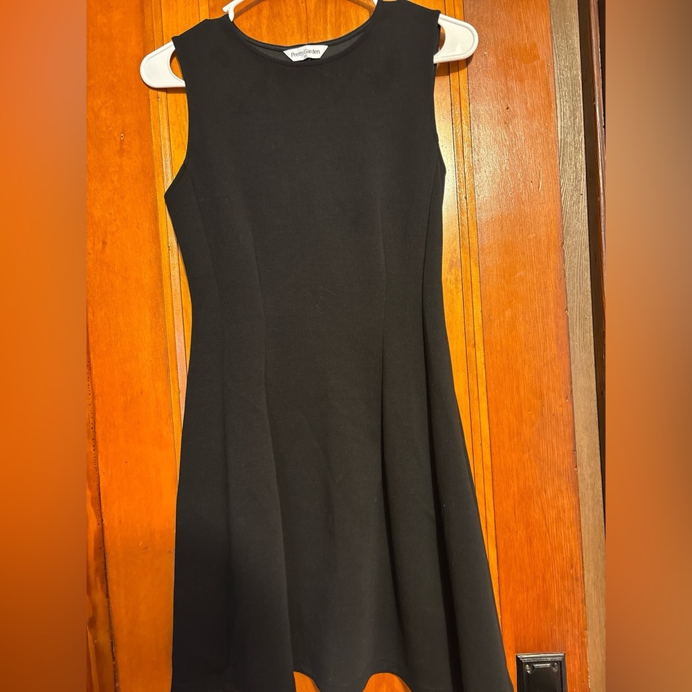 Classic Sleeveless Black A-Line Dress